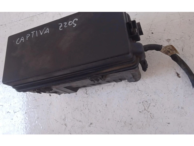 Блок предохранителей Z20S Chevrolet Captiva