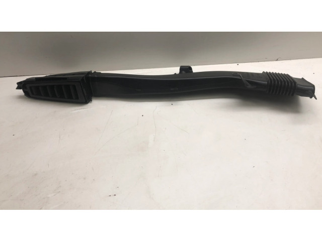 Другая деталь салона