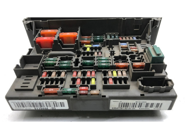 Pojistková skříňka 10688710 BMW 3 E92 E93 2008