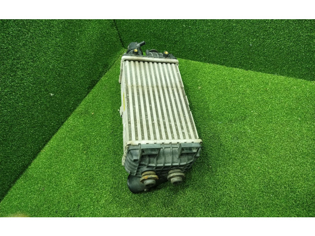 Интеркулер  2827007350, 394502M400   Hyundai Bayon 