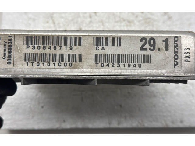 Блок управления коробкой передач 1T0101C00, T04231940   Volvo V70