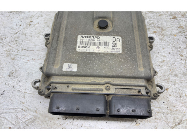 Блок управления двигателя 30771550AB   Volvo V70