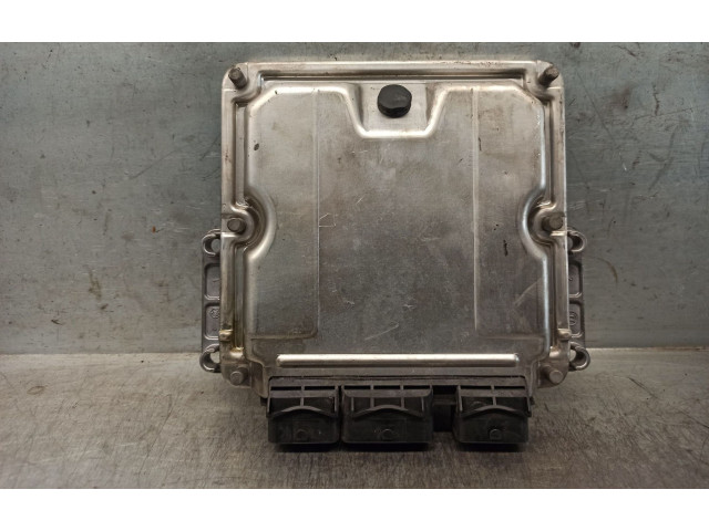 Блок управления двигателя 9646719280, 0281011033 Lancia Phedra