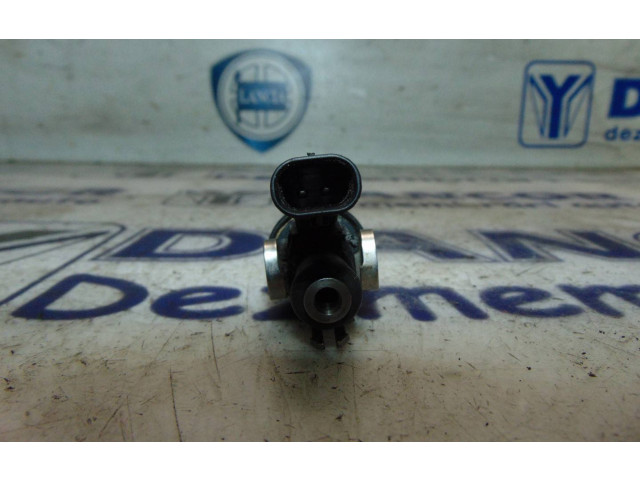 Форсунка 1860A5550R Dacia Duster II H5H B 470