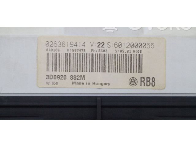 Панель приборов 3D0920882M   Volkswagen Phaeton       