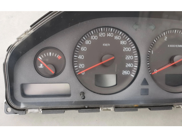 Панель приборов 30682277, 9459821   Volvo V70       