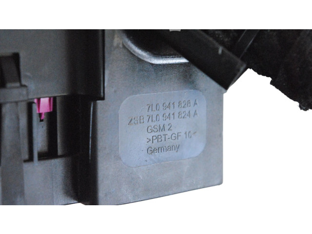 Pojistková skříňka 7L0941824A, 7L0941828A Porsche Panamera (970) 2011