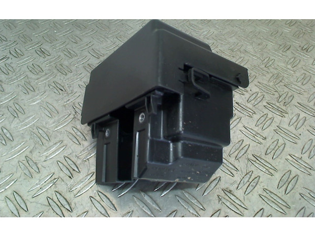 Pojistková skříňka 252361535R, 252361535R Renault Captur II 2021