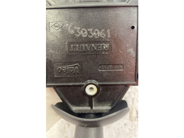 Ручка стеклоочистителей Dacia Lodgy