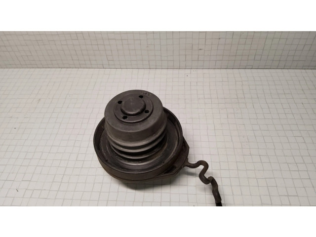 Закручивающаяся крышка