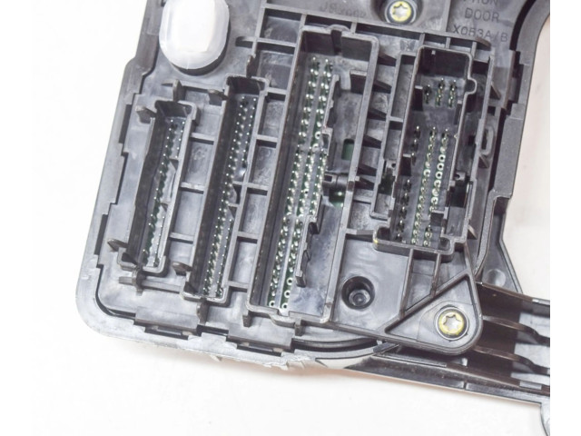 Блок комфорта 2018DJ6336, 109785500H Tesla Model 3