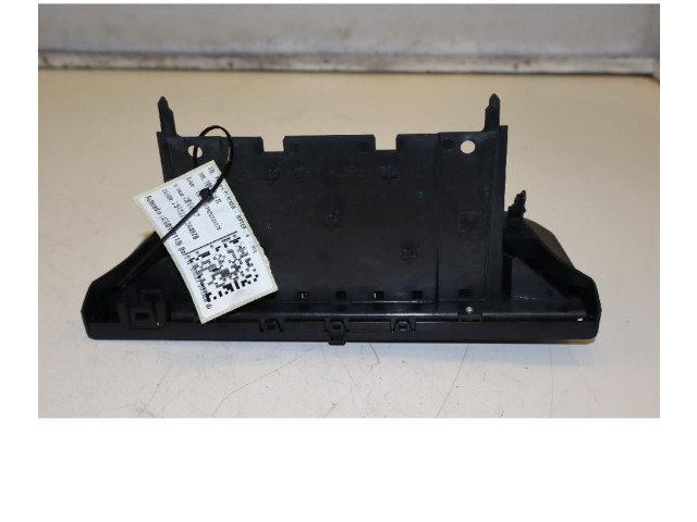 Радио/ проигрыватель CD/DVD / навигация 4390160113 Peugeot Partner III