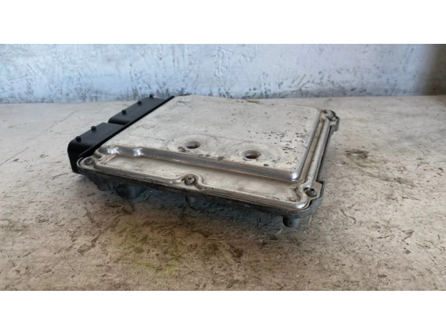 Řídící jednotka 0281013693, BCAAB4 Dodge Caliber 2008