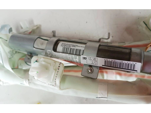 Боковая подушка безопасности X7Y19CH5A1Q   Mazda 3 II