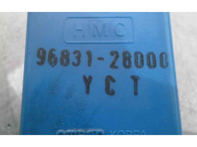   Pojistková skříňka 9683128000   Hyundai XG 2003