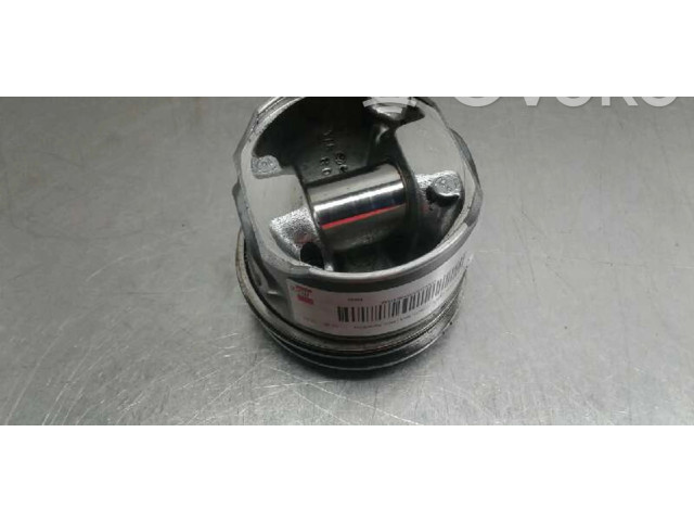 Поршень BKD Volkswagen Golf SportWagen