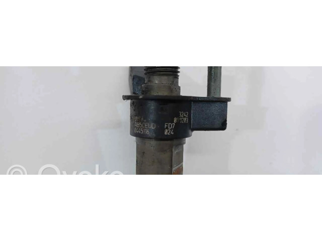 Vstřikovač 7805428   BMW 3 E90 E91   2.0  