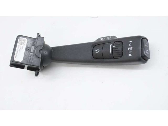 Ручка стеклоочистителей 31275360   Volvo V70