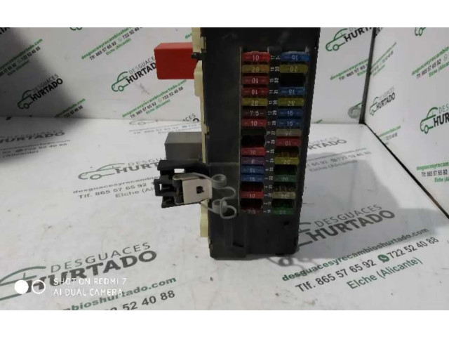 Блок предохранителей Rover Rover