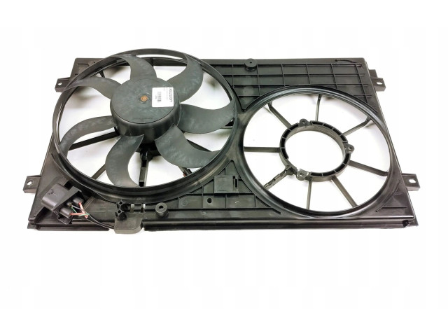 Вентилятор радиатора     1K0121207T    Volkswagen Caddy 
