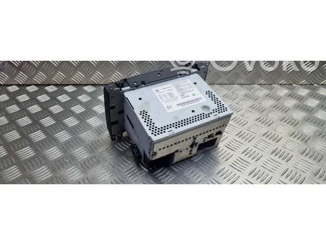 Pojistková skříňka Радио/ проигрыватель  / навигация A1698207589, 58006250KHZ   Mercedes-Benz B W245 2005