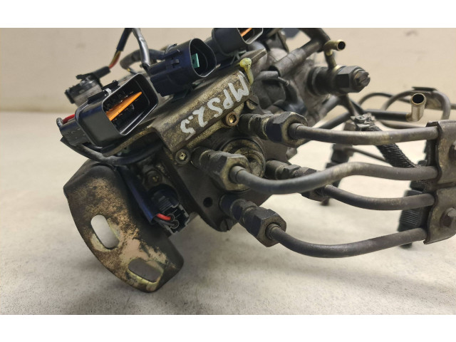 Топливный насос Mitsubishi Pajero Sport I 1996 - 2008 года