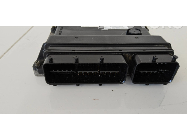 Řídící jednotka 8966147480, 2755002501 Toyota Prius+ (ZVW40) 2014