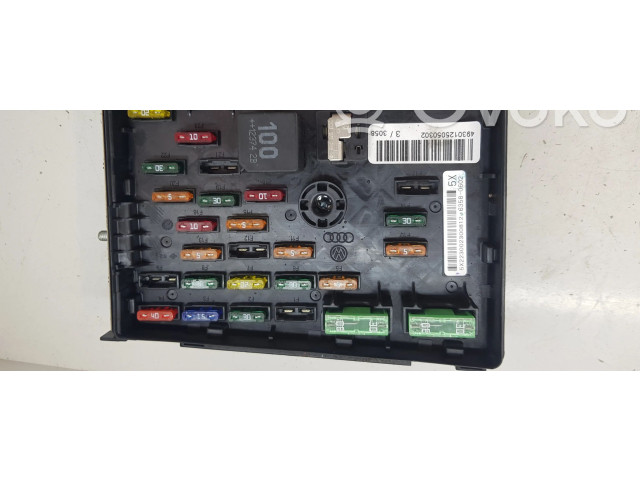 Блок предохранителей 5N0937629 Audi Q3 8U