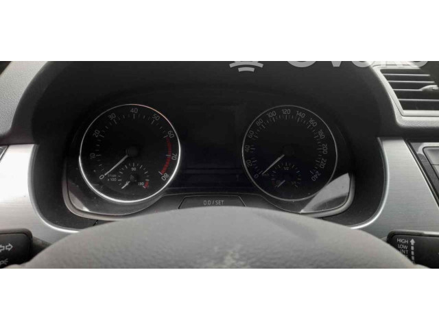 Панель приборов 6V0920740A   Skoda Fabia Mk3 (NJ)       