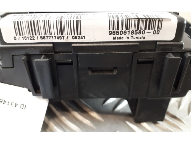 Pojistková skříňka Řídící jednotka BSM U118470002J, U118470002J   Citroen Berlingo 2005