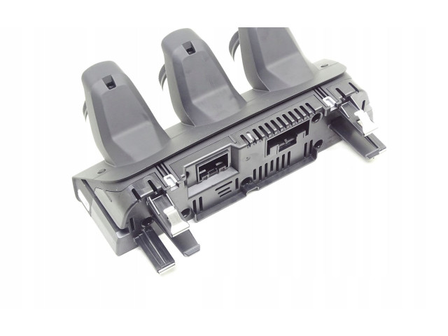 Блок управления климат-контролем 4G5035223E   Audi RS6 C7