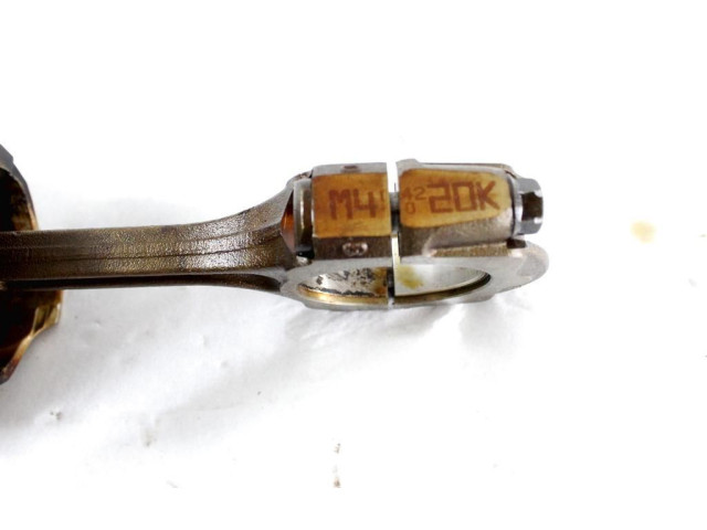 Поршень с шатуном 7701476393 Dacia Sandero