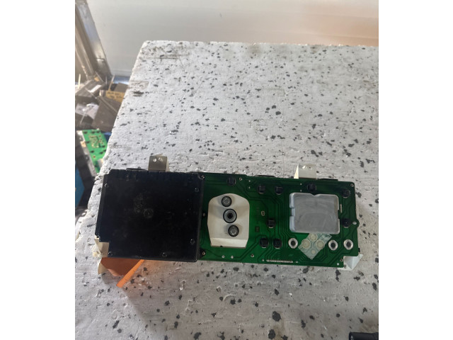 Přístrojová deska Citroen XM 1990