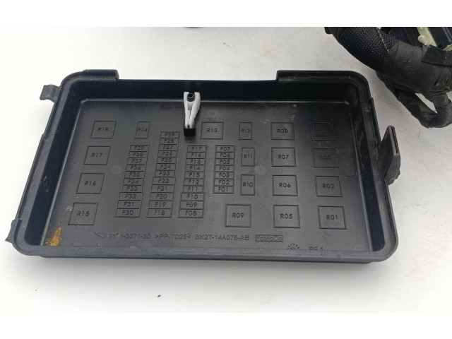 Блок предохранителей  Bk2T14B144AA   Ford Transit Custom    