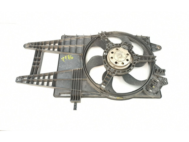 Вентилятор радиатора     51738688, 823700600    Fiat Punto Evo 1.4