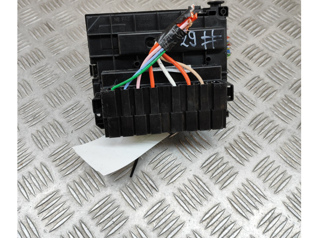 Pojistková skříňka 9807028580 Peugeot 3008 2014