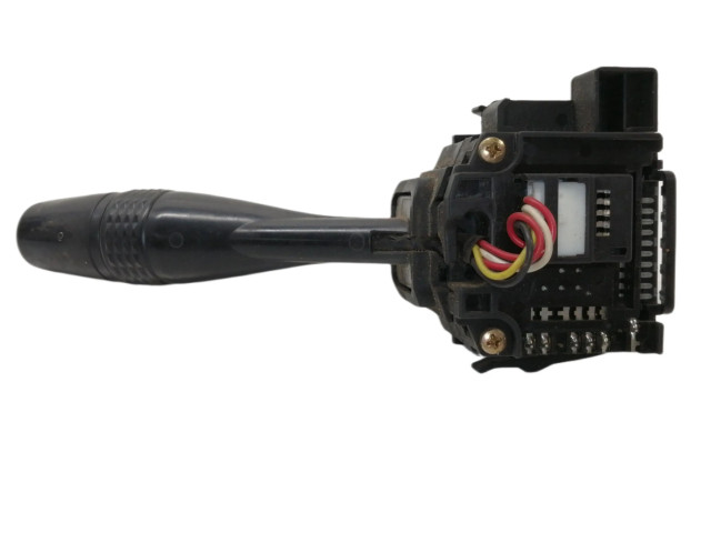 Ручка стеклоочистителей Mitsubishi Montero