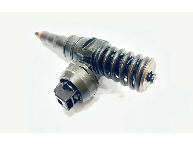 Форсунка 038130073 Skoda Octavia Mk2 (1Z) BLS