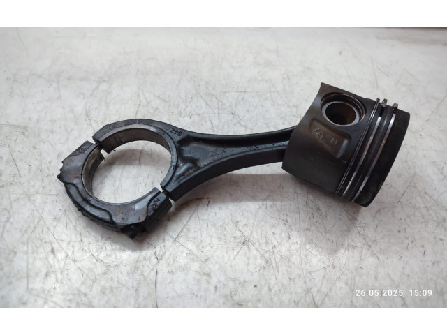  Поршень с шатуном OM642   Jeep Grand Cherokee (WK)  