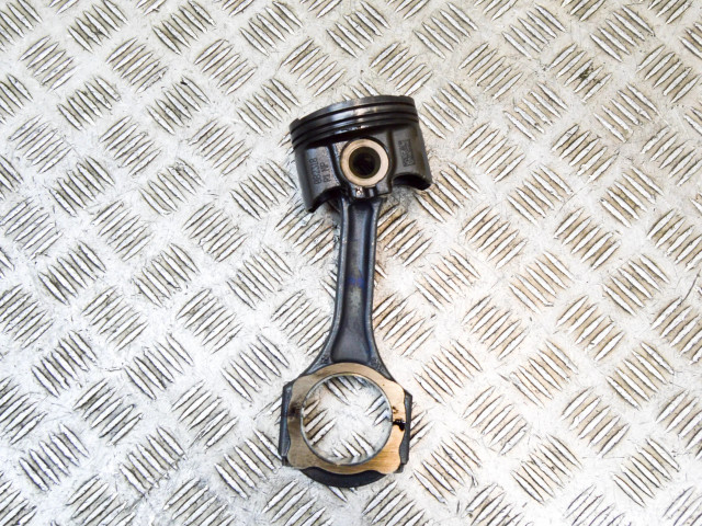 Píst A6540302900, A6540307000 Mercedes-Benz E W238 pro naftový motor 2.0 OM 654.920