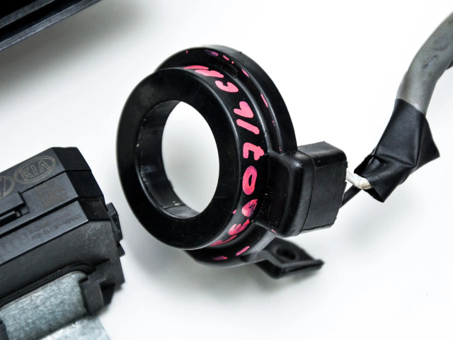 Řídící jednotka 0281013875 KIA Ceed 2006