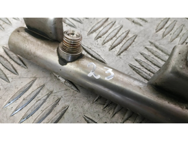 Vstřikovací lišta 7547599 BMW 5 GT F07 pro benzínový motor 4.4