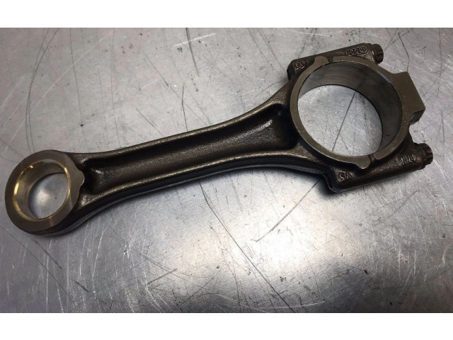 Шатун  03LA    Volkswagen Golf VII  