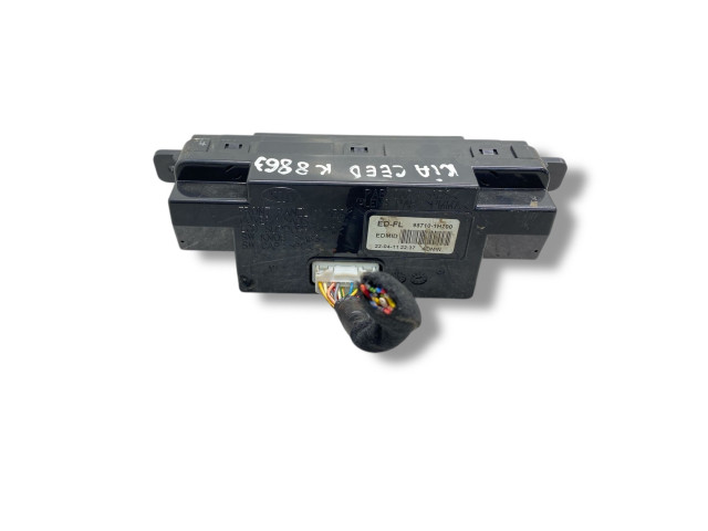 Экран/ дисплей / маленький экран 957101H700, 2204112237   KIA Ceed    