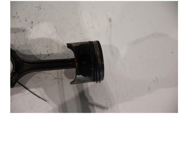Píst A1618267 Ford Fiesta STJB