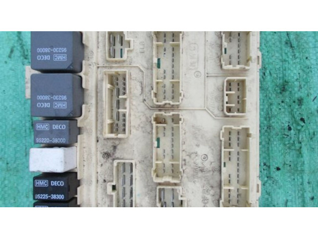 Pojistková skříňka 95400 KIA Magentis 2000