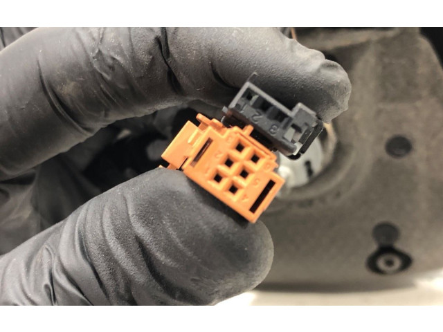 Zpětné zrcátko Peugeot 301 2012