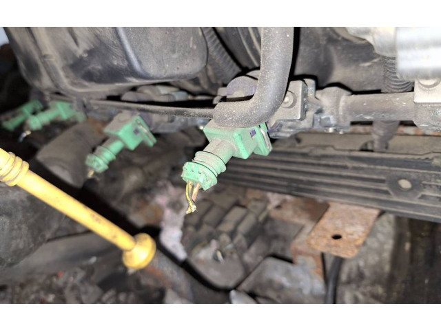 Vstřikovací lišta Chevrolet Epica