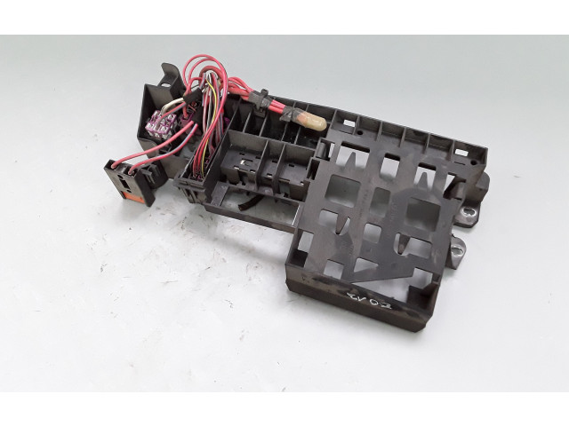   Pojistková skříňka 4E0971845   Audi A8 S8 D3 4E 2006