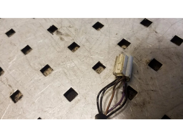 Zpětné zrcátko pravé Toyota Corolla Verso E121 2002 E4012153